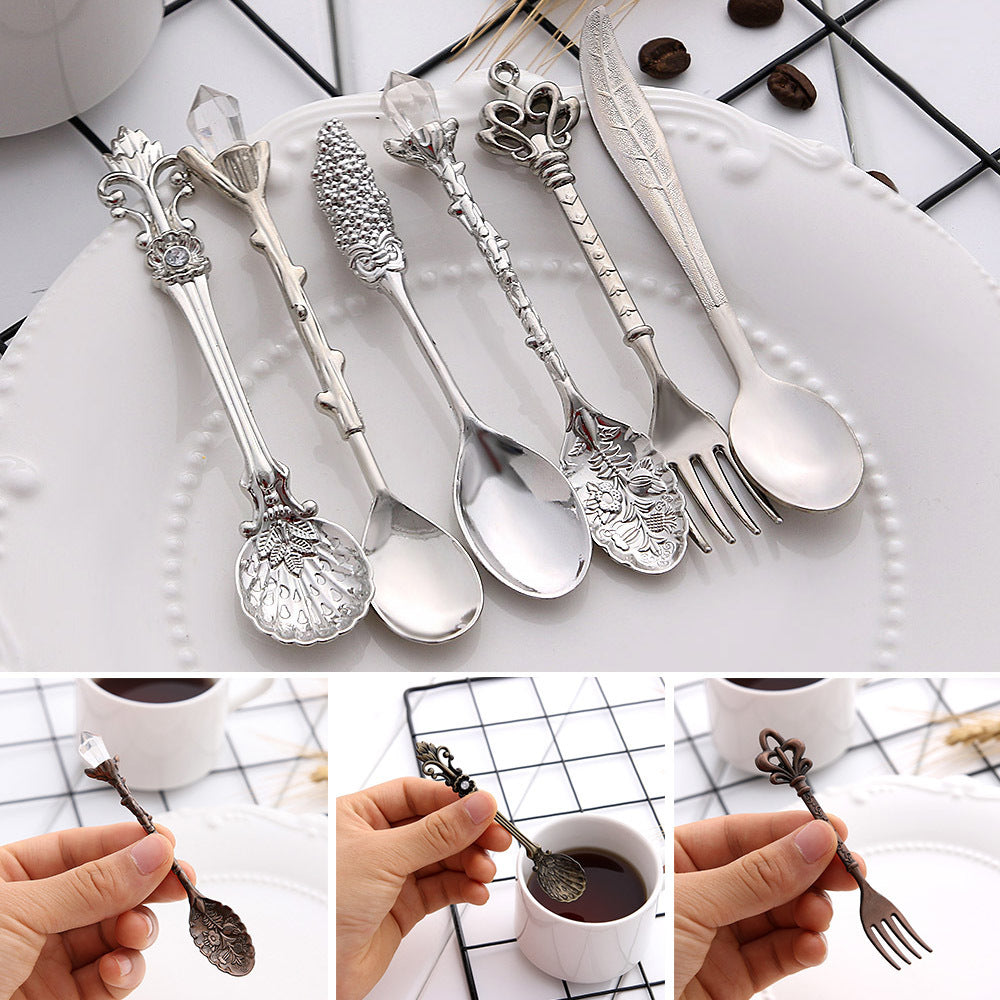 Retro court style coffee spoon suit